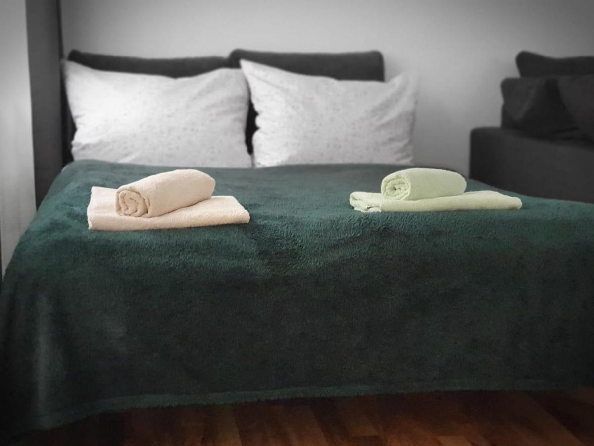 Haus Damian Apartment ทราเบิน-ทราร์บาค ภายนอก รูปภาพ