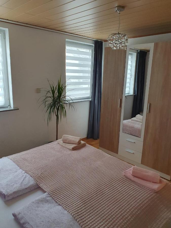 Haus Damian Apartment ทราเบิน-ทราร์บาค ภายนอก รูปภาพ